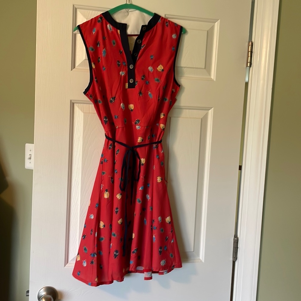 Like new, worn once, size medium